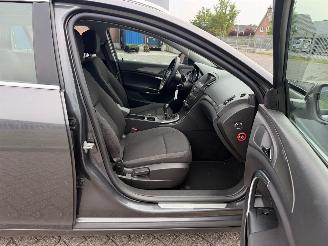 Opel Insignia 1.4 Turbo 103 kw Sports Tourer picture 17