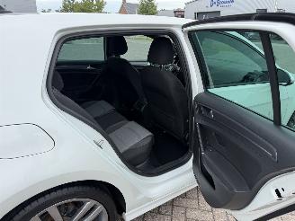Volkswagen Golf TSI R-Line Clima - Navi picture 17