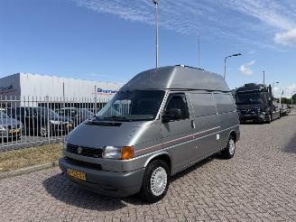 krockskadad bil auto Volkswagen Niro TDI 65Kw 2000/1