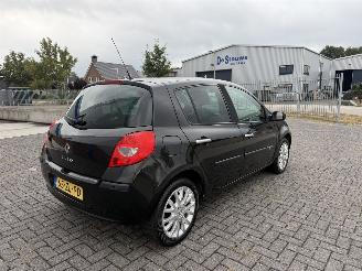 Renault Clio 1.2 TCE 74kw CLIMA picture 3