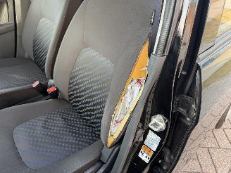 Suzuki Celerio 1.0 50kw AIRCO picture 11