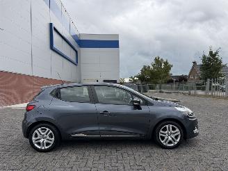 Auto incidentate Renault Clio 0.9 TCe 66kw AIRCO 2018/4