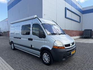 damaged campers Renault  Master 2.5 DCI 84kw AIRCO 2004/9