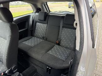 Ford Fiesta 1.3  Style picture 10