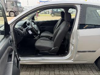 Ford Fiesta 1.3  Style picture 9