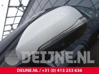 Volvo V-40 V40 (MV), Hatchback 5-drs, 2012 / 2019 2.0 D2 16V picture 12
