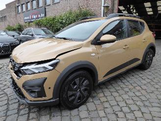 krockskadad bil auto Dacia Sandero Stepway Expression 2024/12