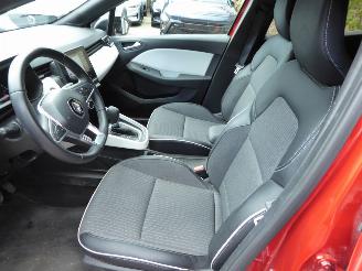 Renault Clio Techno Hybrid picture 8