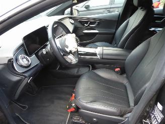 Mercedes EQE 300 picture 13