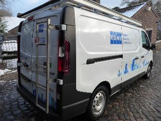 Renault Trafic  picture 5