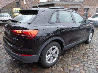 Audi Q3 35 TDI picture 5