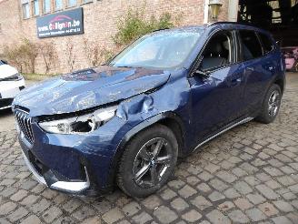 Unfallwagen BMW X1 18 d sDrive xLine 2023/1