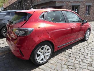 Renault Clio Evolution E Tech picture 4