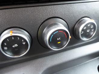 Renault Master Grand Confort picture 16
