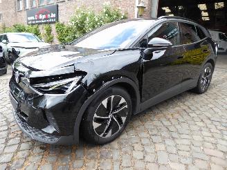 damaged passenger cars Volkswagen ID.4 Pro 210 kW mit Infotainment-Paket 2025/5