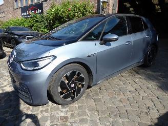 Avarii autoturisme Volkswagen ID.3 Pro 107 kW Business 2021/7