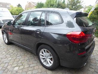 BMW X3 xDrive 30 e Advantage picture 7