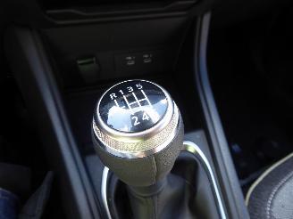 Renault Captur II Techno picture 17