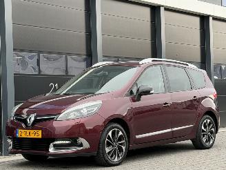 Schadeauto Renault Grand-scenic 1.5 dCi Bose Navi Camera 7-PERS 2014/3