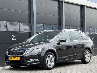 begagnad bil auto Skoda Octavia 1.6 TDI Navi Clima PDC Xenon 2018/4