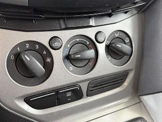 Ford Focus 1.6 TI-VCT picture 7