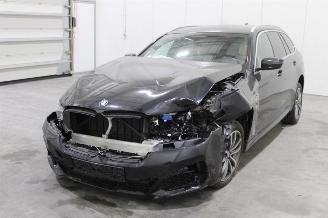 Schadeauto BMW 5-serie 530 2023/6