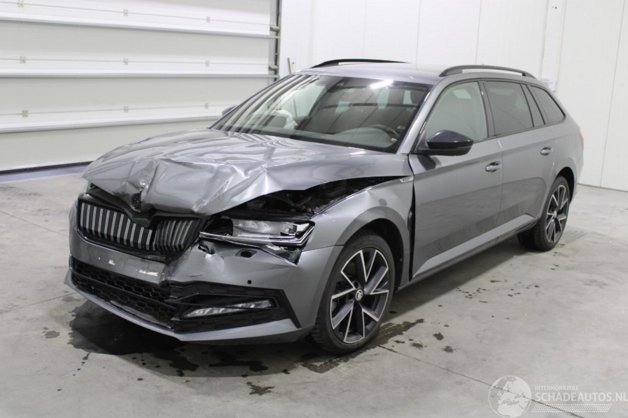 Skoda Superb 