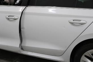 Skoda Octavia  picture 10