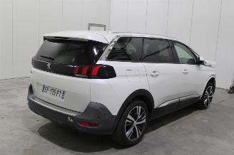 Peugeot 5008  picture 3