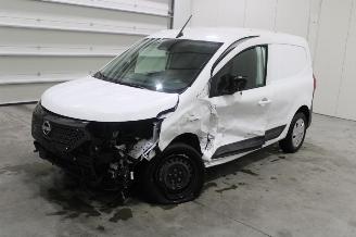 Damaged car Nissan Townstar  2024/11