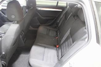 Skoda Octavia  picture 12