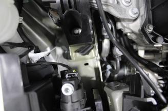 Peugeot 208  picture 19