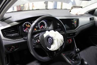 Volkswagen Polo  picture 8