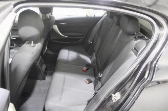 BMW 1-serie 116 picture 12