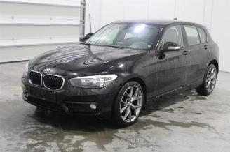 Schadeauto BMW 1-serie 116 2016/2