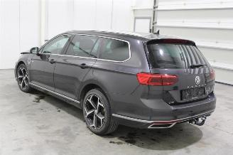 Volkswagen Passat  picture 4