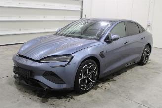 Vaurioauto  passenger cars BYD SEAL  2024/9