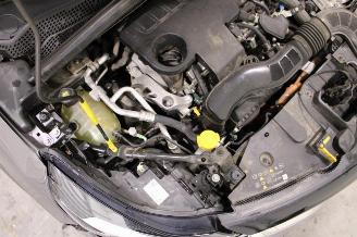 Renault Captur  picture 19