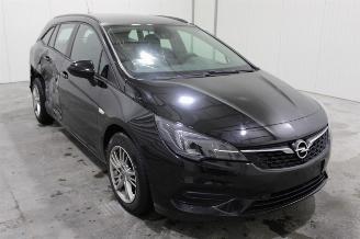 Opel Astra  picture 2