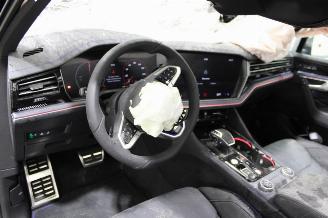 Volkswagen Touareg  picture 11