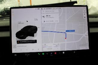 Tesla Model 3  picture 15