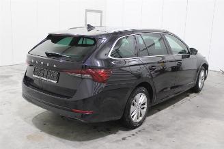 Skoda Octavia  picture 3