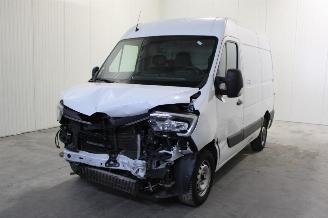Schadeauto Renault Master  2023/8