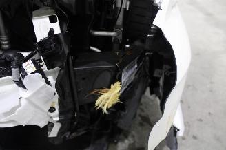 Kia Stonic  picture 25