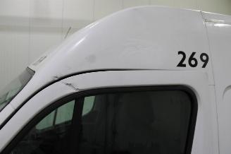 Nissan Interstar  picture 9