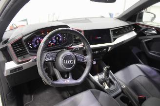 Audi A1  picture 10