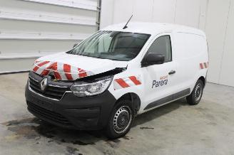 damaged passenger cars Renault Express  2023/3