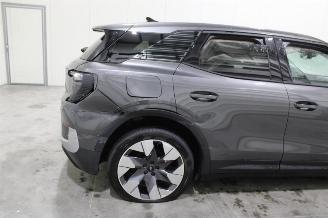 Ford Explorer  picture 8