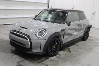 Unfallwagen Mini Cooper SE 2022/5