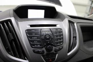 Ford Transit  picture 13